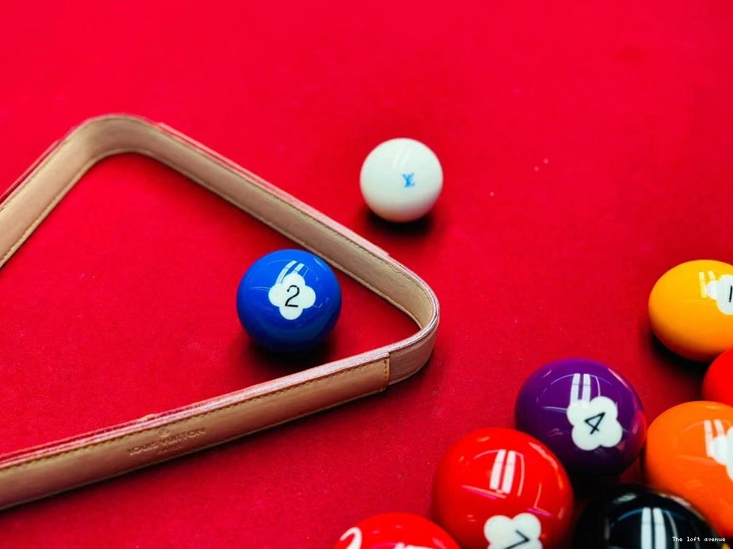 POOL LV SET TABLE 0807